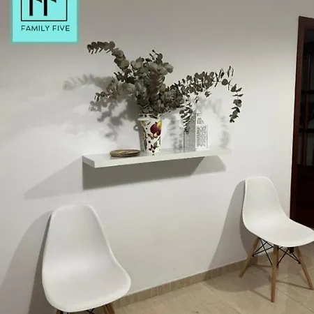 Apartament Family Five