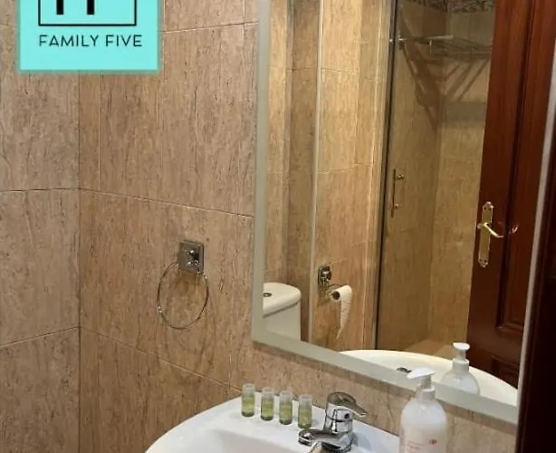 Family Five Lejlighed *